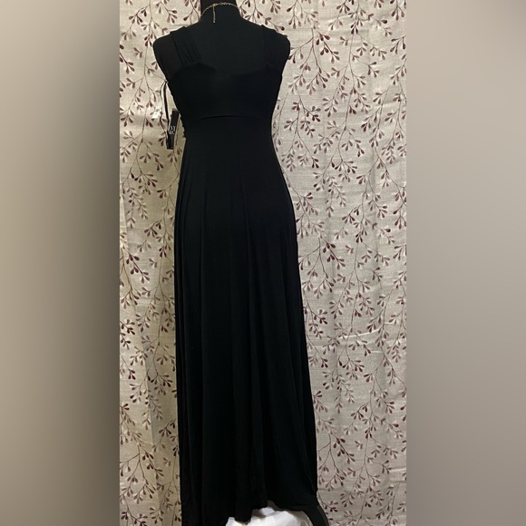 New York & Company - Goddess Crisscross Front Maxi Dress (NWT) - Picture 2 of 8